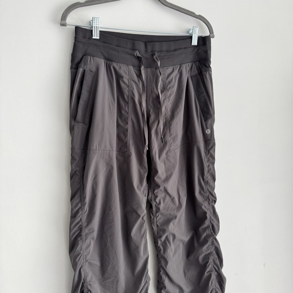 Lululemon  Womens Gray Dance Studio Pants Lined Sz 8 Stretch Active - Picture 4 of 10